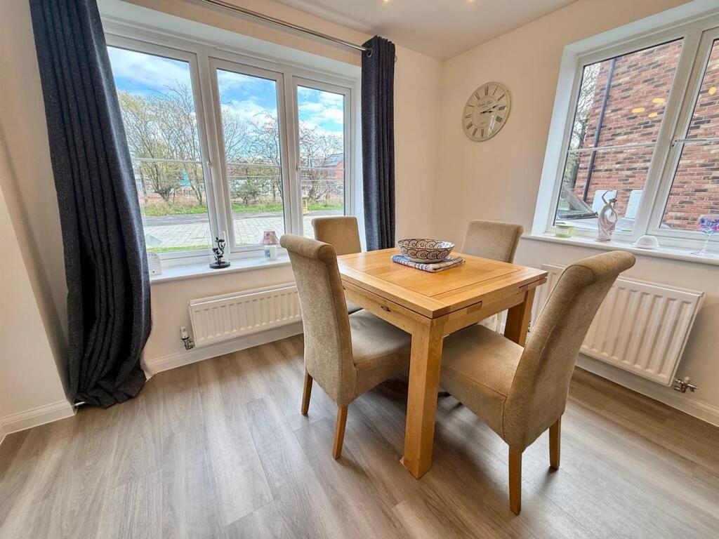 House in Stockport, Sutton - View 5
