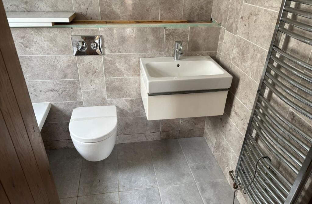 House in Chichester, Selsey - More