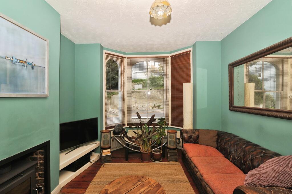 House in Tonbridge - View 5