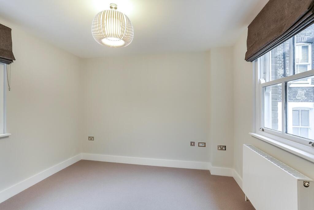 House in London, Marylebone - More