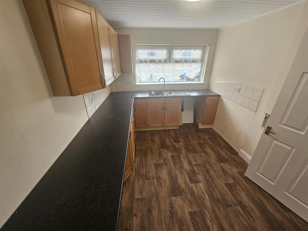 House in Barry, Vale of Glamorgan - View 4