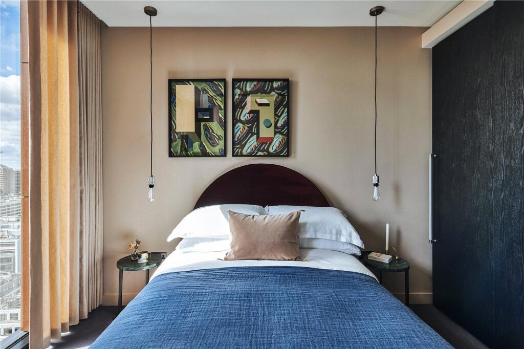 Apartment in London - View 5