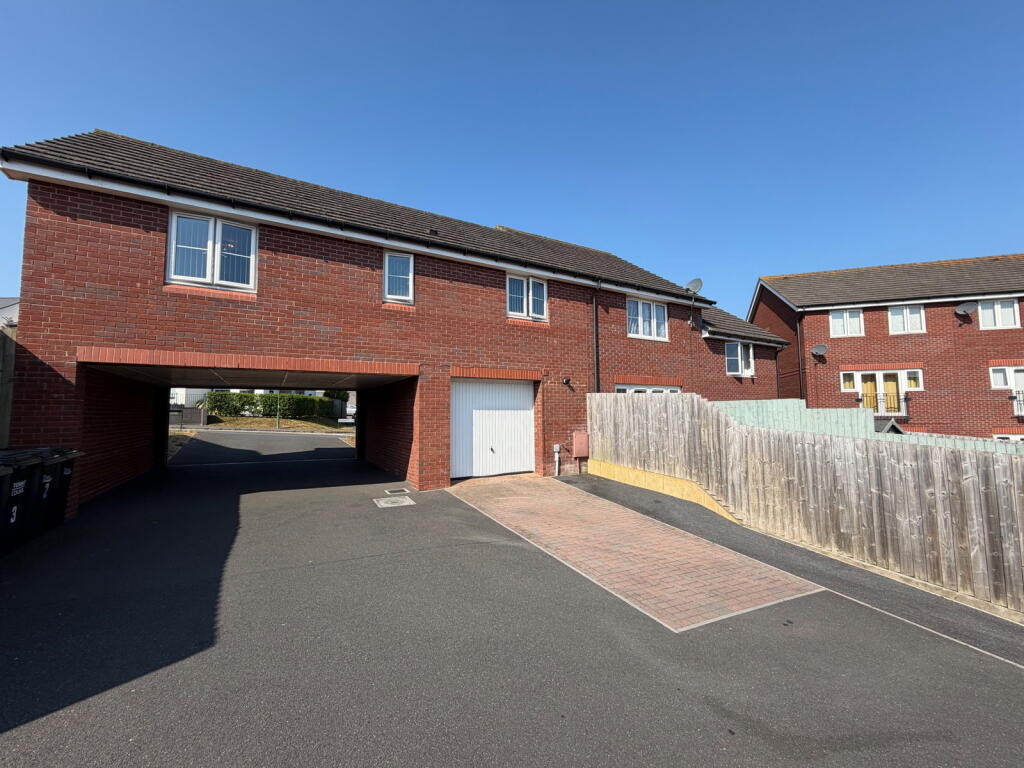 House in Paignton, Roselands - View 2