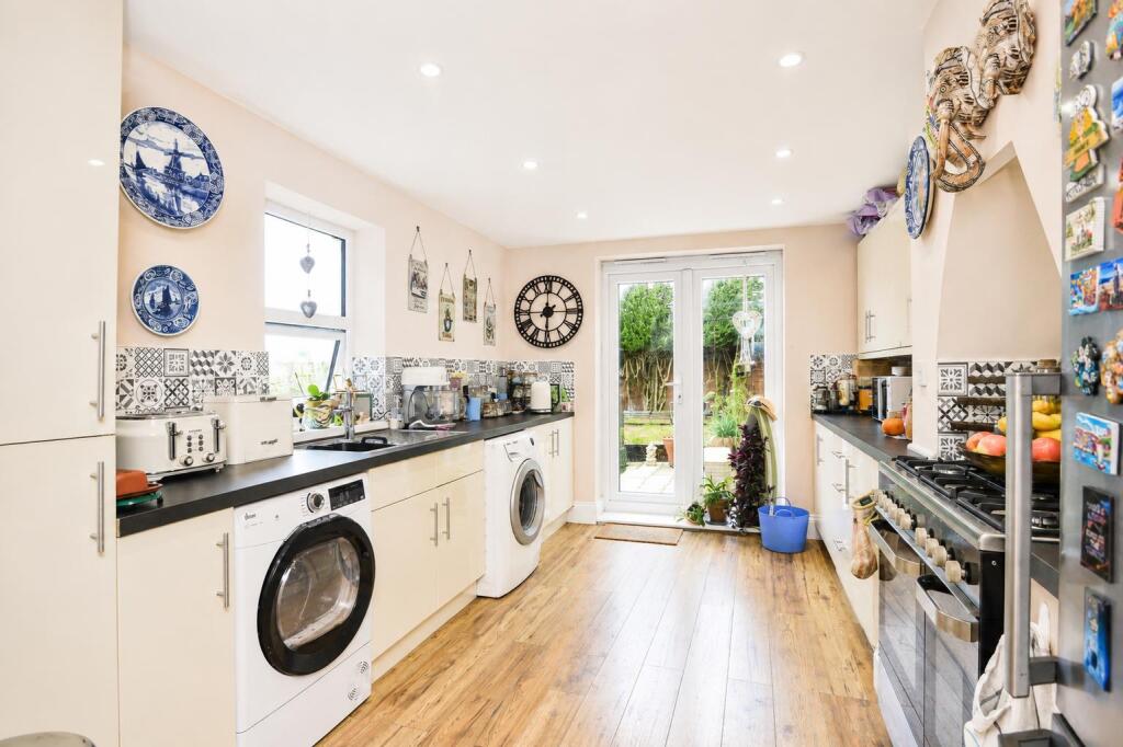 House in Shanklin, Lower Hyde, Luccombe - View 3