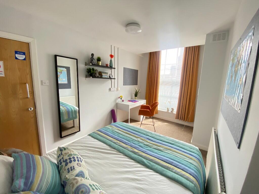 Main image of property: Flat 3, 79 Mount Pleasant, Liverpool, Merseyside, L3