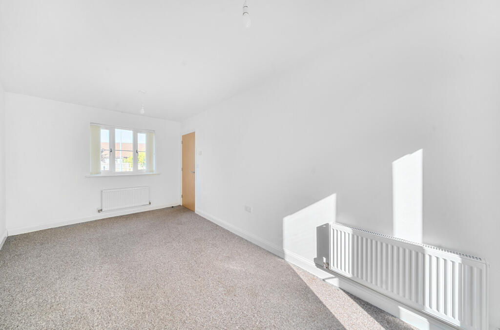 5, Long Orchard Way, Martock, Somerset, TA12 photo 2