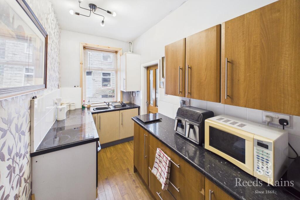 House in Todmorden, Vale - View 4