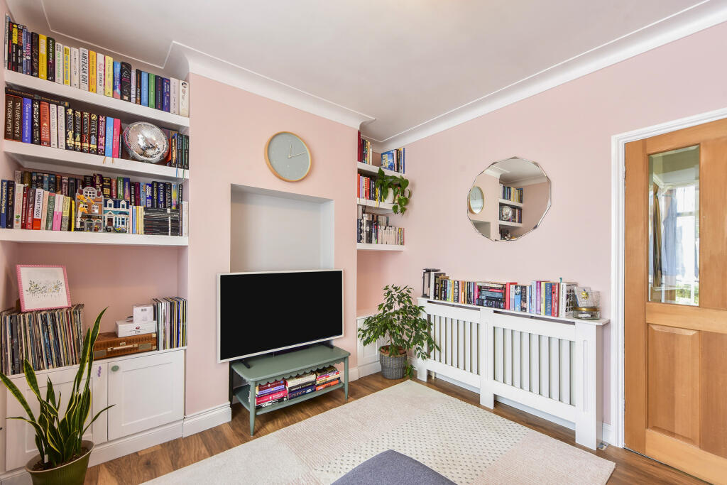 House in Sheffield, South Yorkshire - View 3