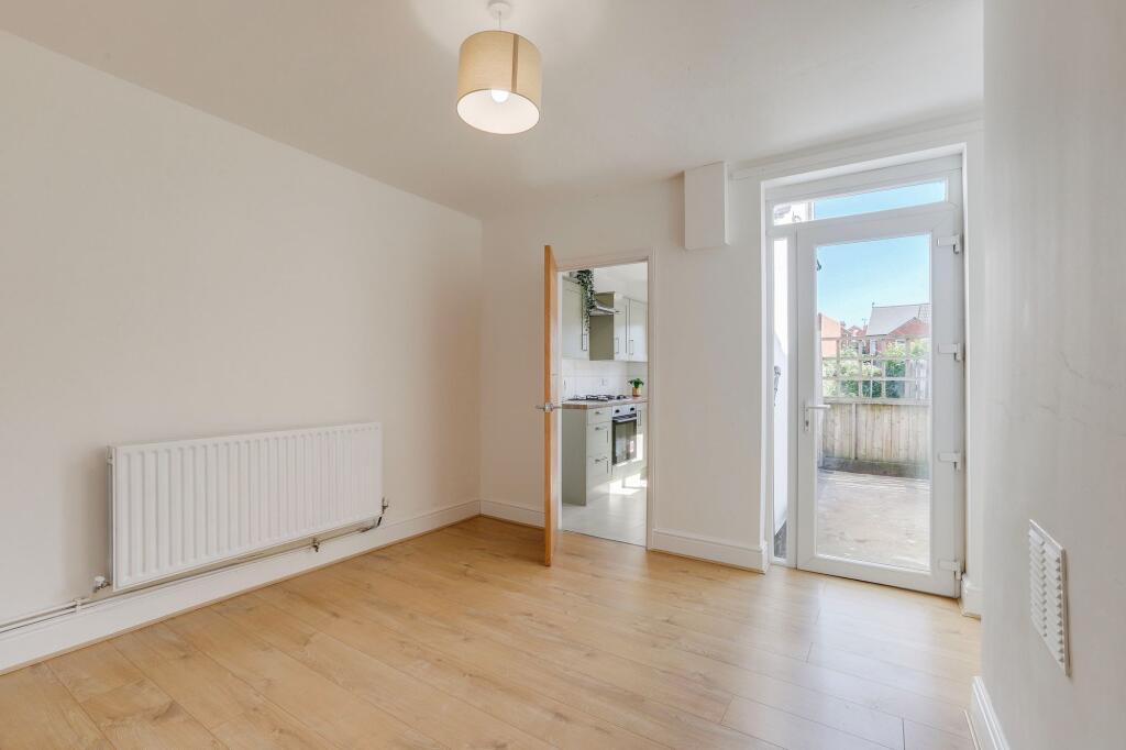 St. Michaels Street, Sutton-In-Ashfield, NG17 - View 6