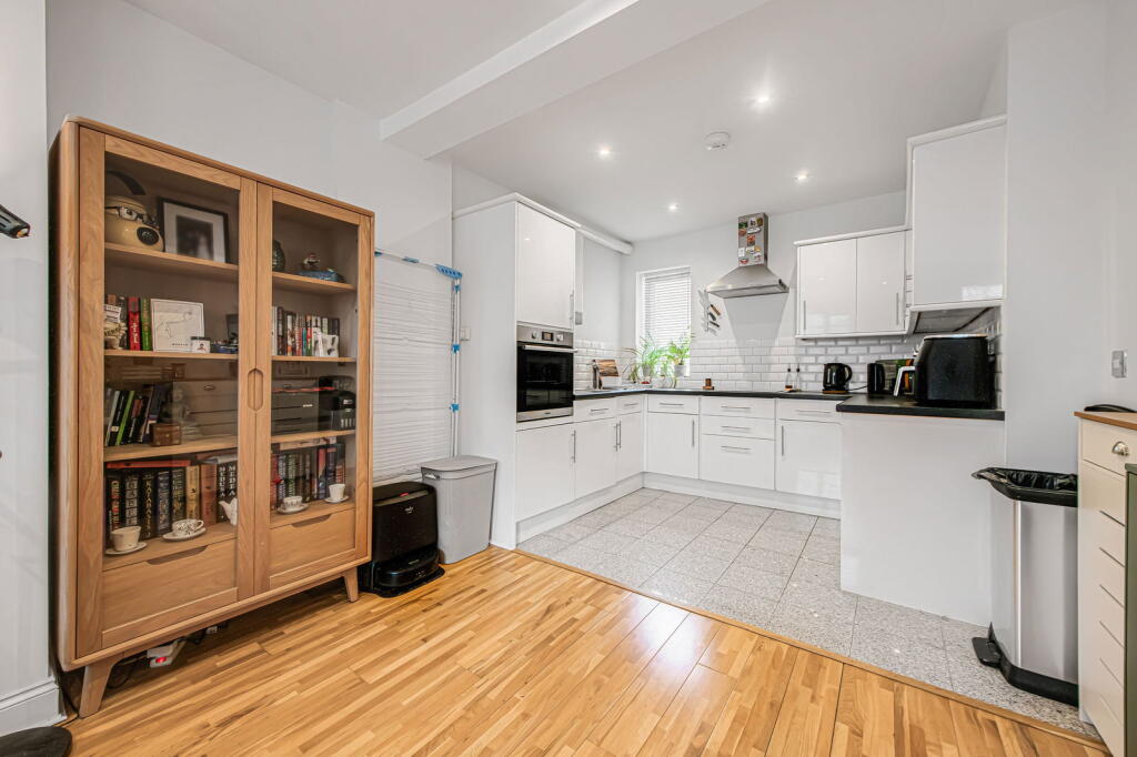 Main image of property: High Street, Beckenham, BR3