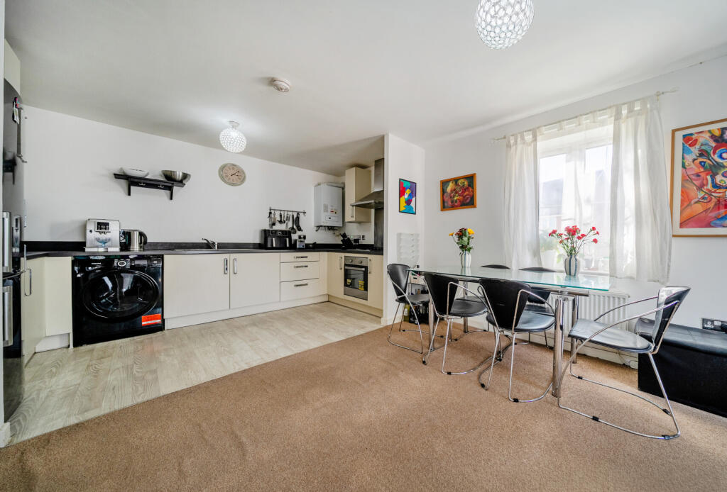 Apartment in Oxford - More