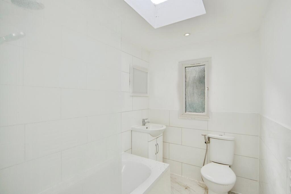 House in London - View 4