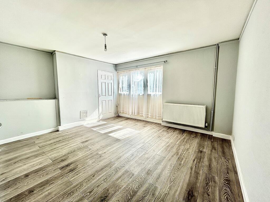 Apartment in London - View 2