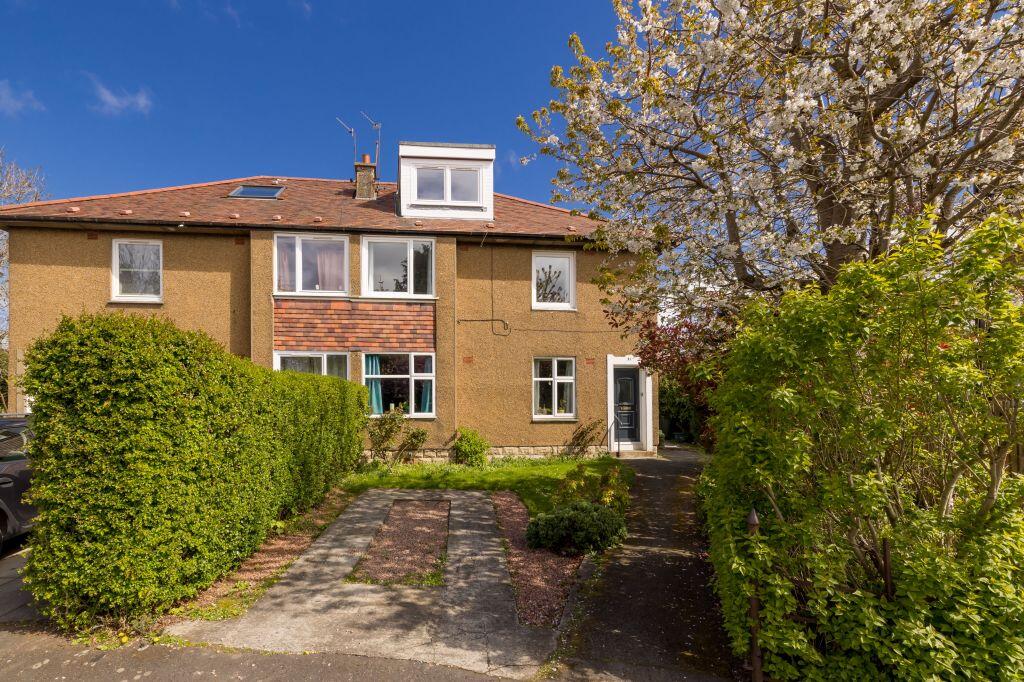 Main image of property: 31 Colinton Mains Green, Edinburgh, EH13 9AG