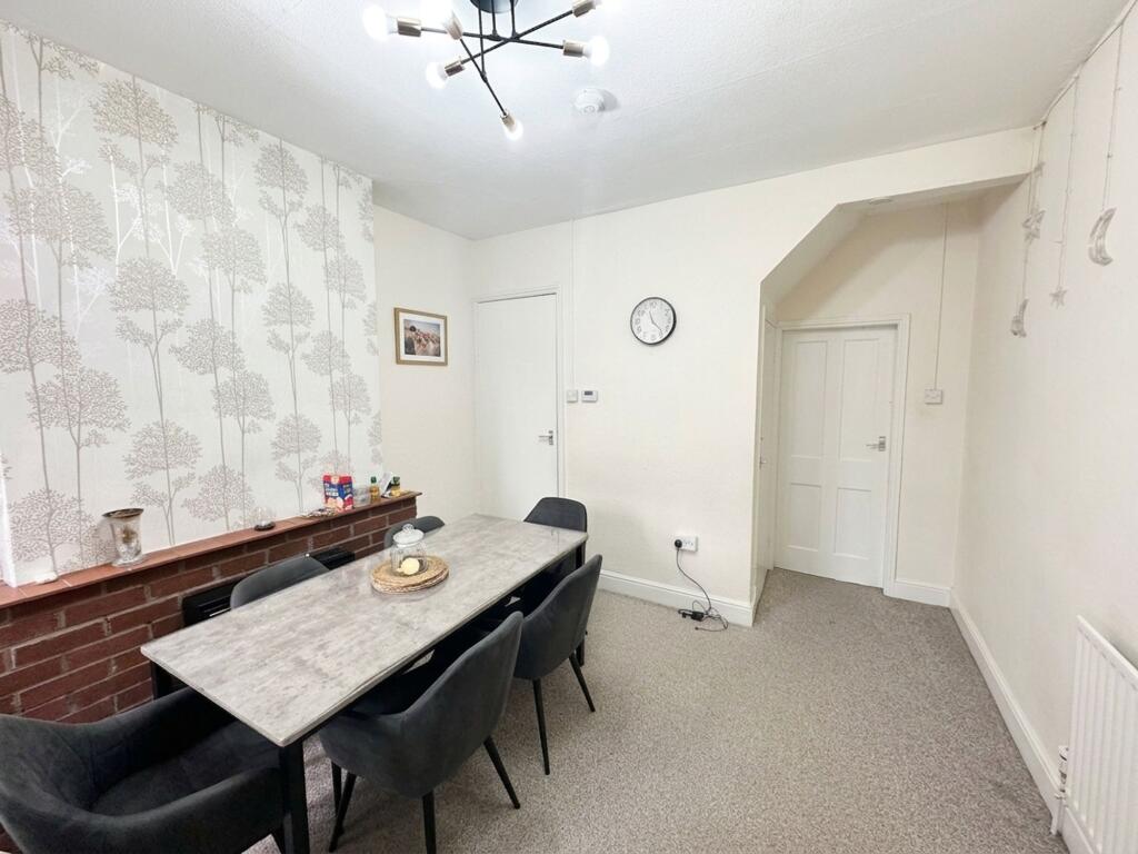 House in Leicester, Aylestone Park - View 3