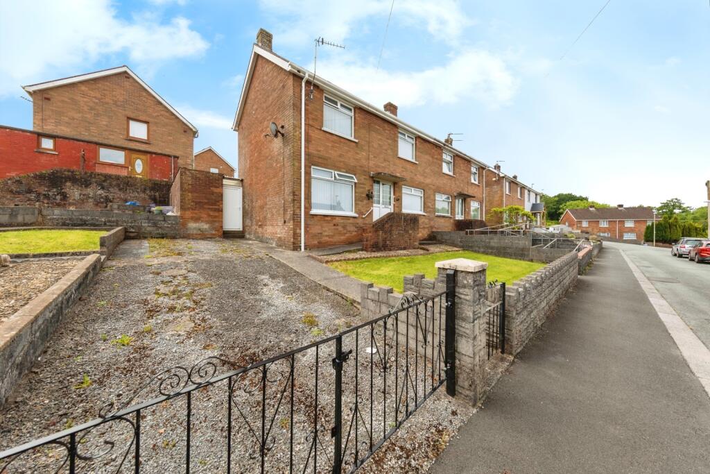 Main image of property: Coedyclun, Trimsaran, Kidwelly, Carmarthenshire, SA17