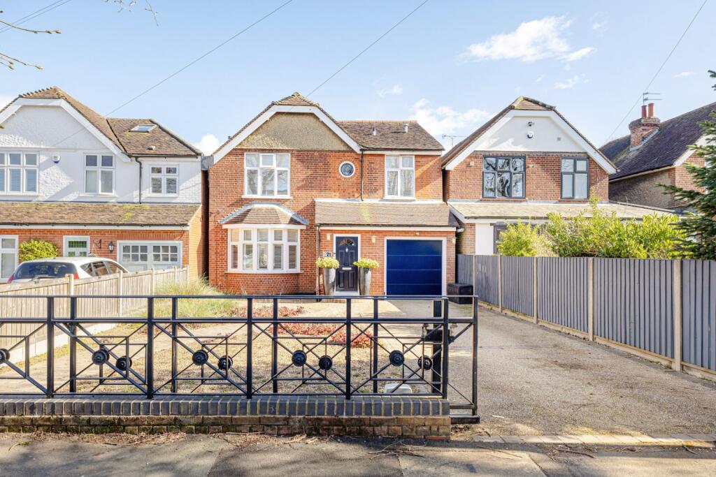 4-bed detached on Thorley Park Road, Bishop's Stortford, Hertfordshire, CM23, £800,000