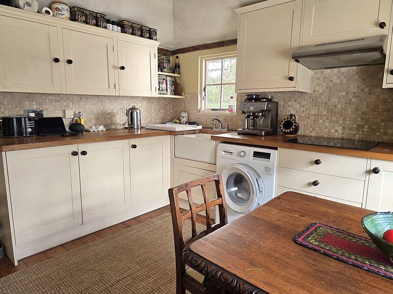 Steyning photo 3