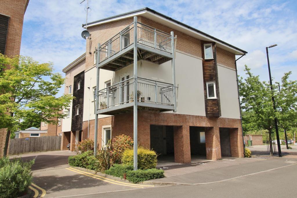 Main image of property: Burford Gardens, Cardiff Bay