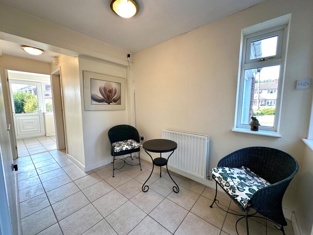 Tame Avenue, Wednesbury, WS10 - View 2