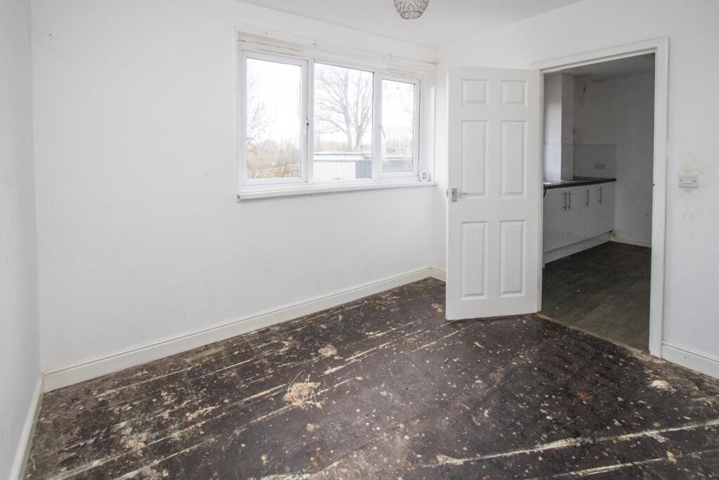 Laburnum Crescent, Trimdon Station photo 3