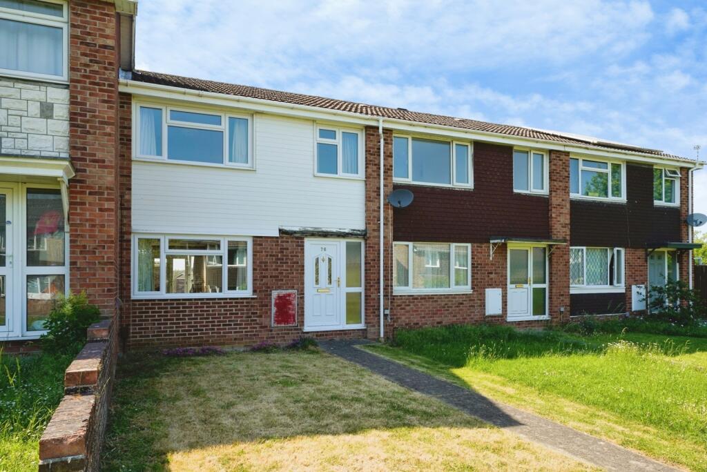 Main image of property: Curlew Road, Abbeydale, Gloucester, Gloucestershire, GL4