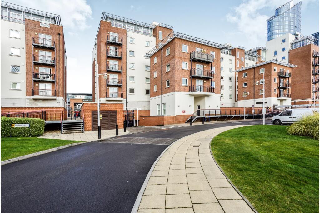 Main image of property: Brecon House, The Canalside, Portsmouth, PO1