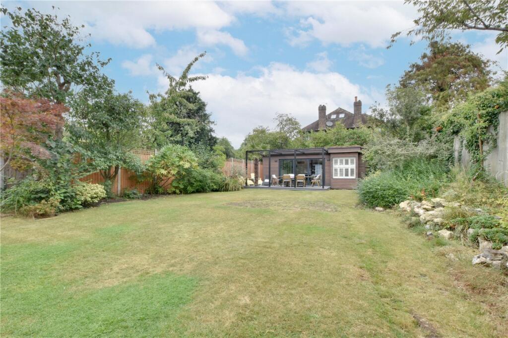 Manor Way, Blackheath, London, SE3 photo 2