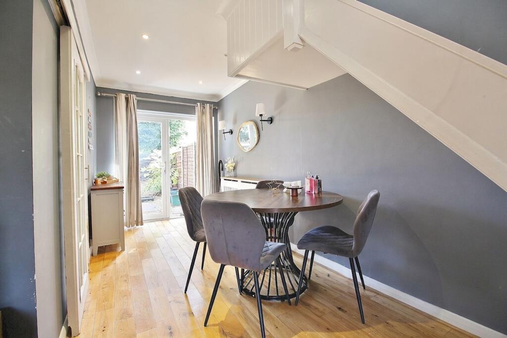 House in London - More
