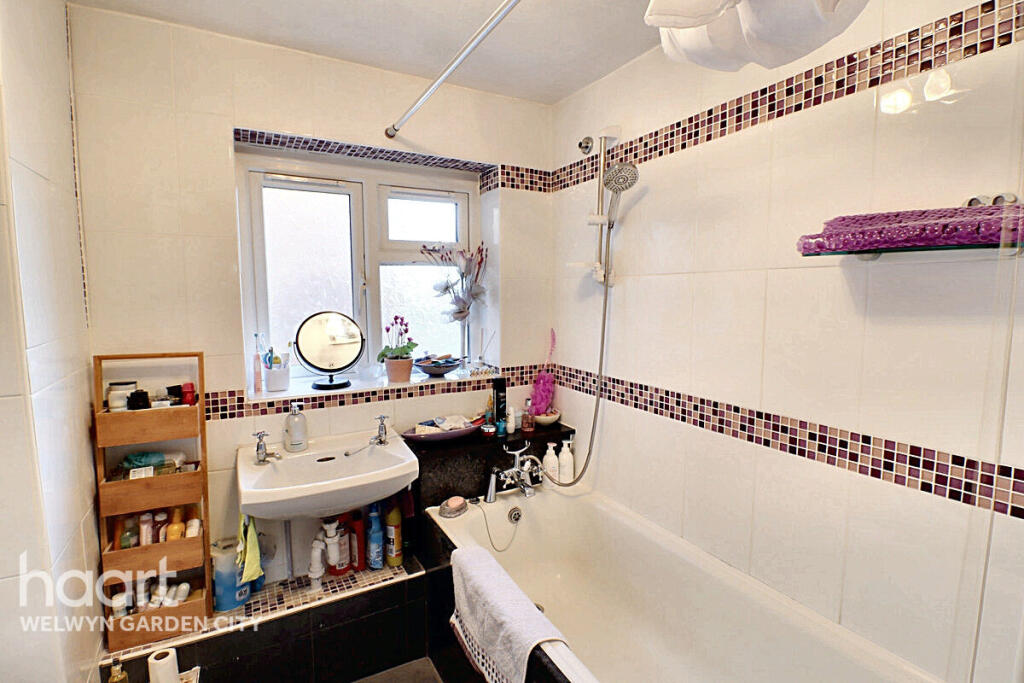 Additional image 13 of Talbot Road, Hatfield