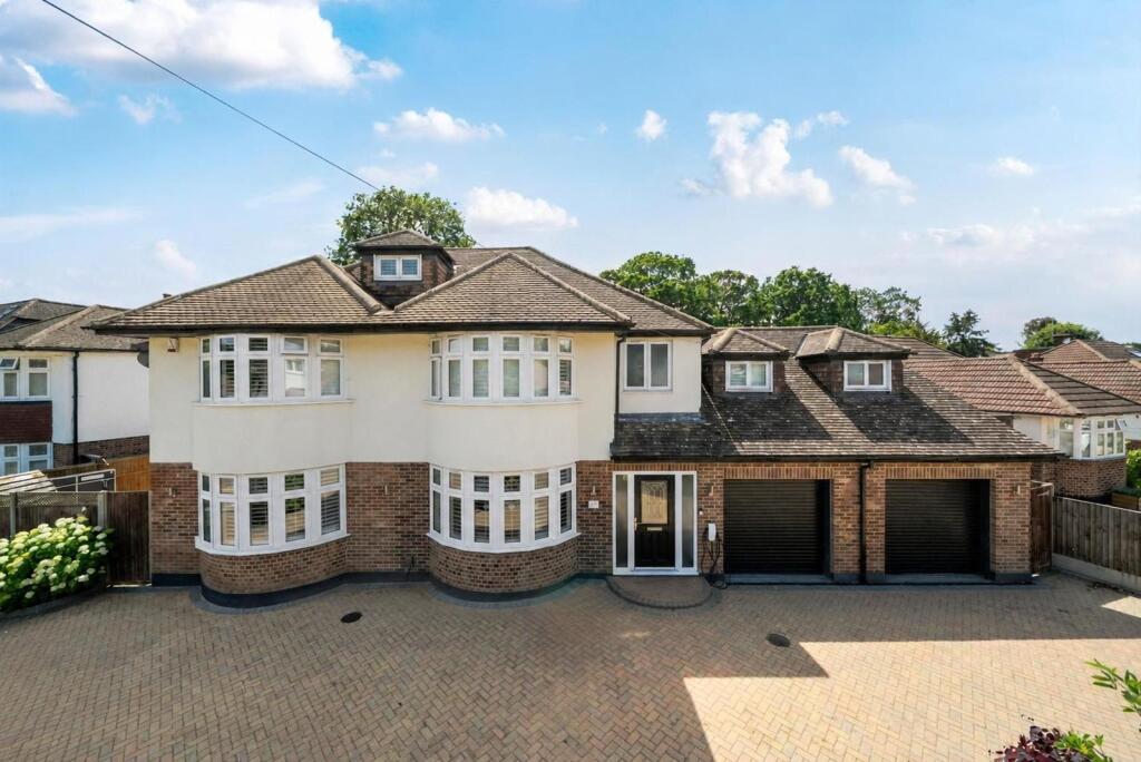 Sandy Ridge, Chislehurst, Kent, BR7
