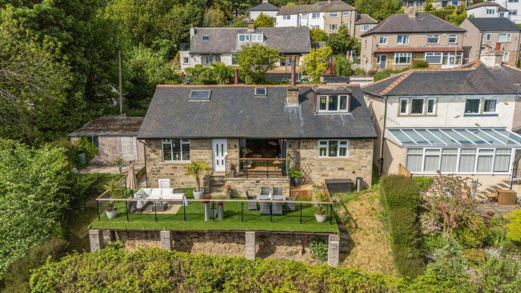 Main image of property: Western Avenue, Riddlesden, BD20 5DH