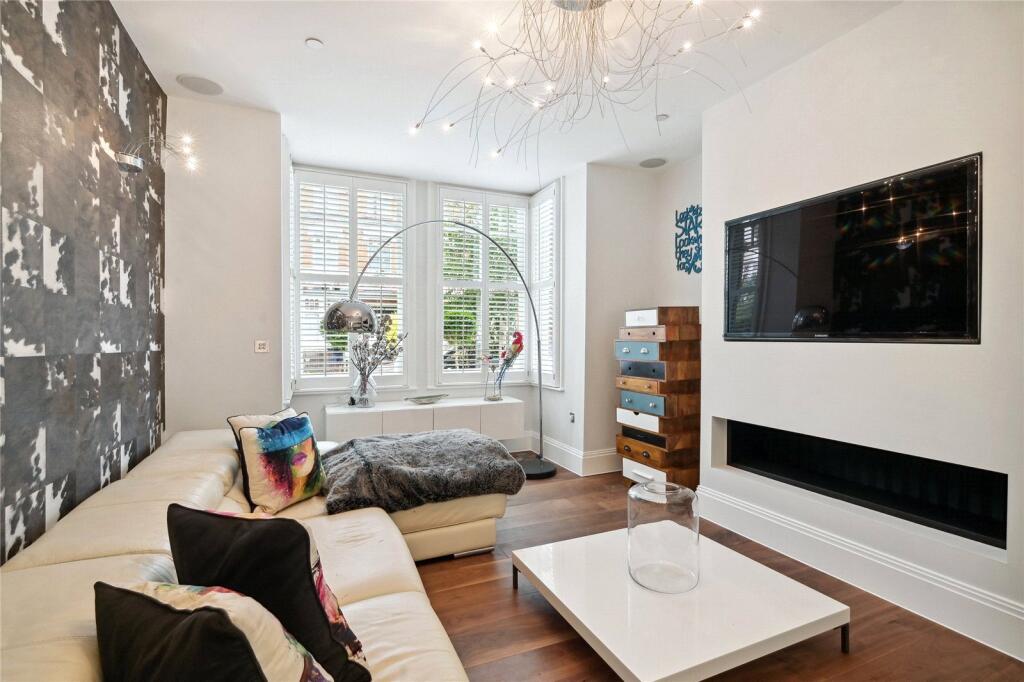 Ennismore Avenue, Chiswick, London, W4 photo 4
