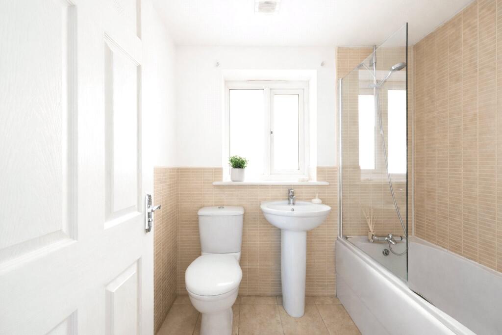 House in Bristol, Cheswick, Stoke Park and Cheswick - More