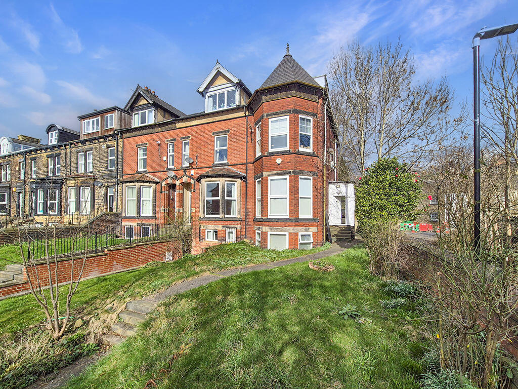 Main image of property: Regent Park Terrace, Leeds