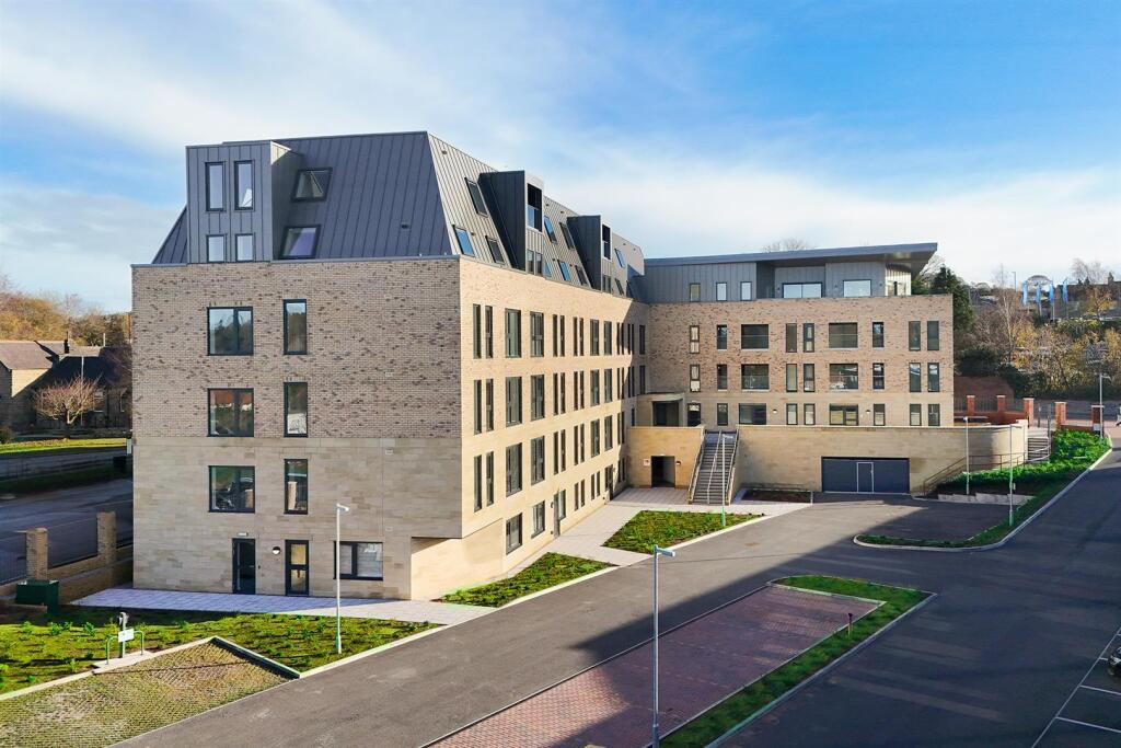 Main image of property: 6 Thirkill House, Pannal, Harrogate