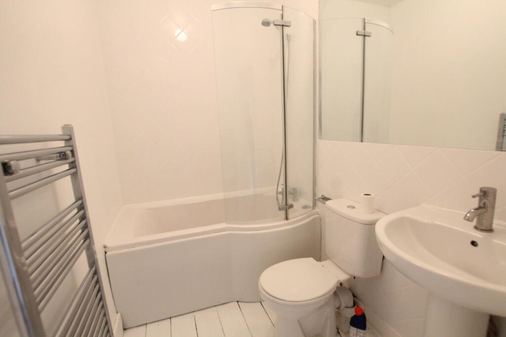 House in Stevenage - View 4
