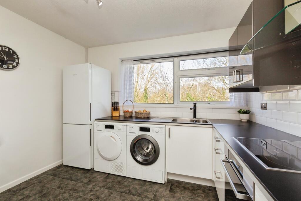 Apartment in Vale of White Horse, Abingdon on Thames - View 3