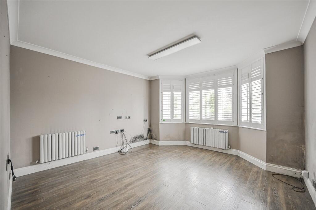 Apartment in London - View 2