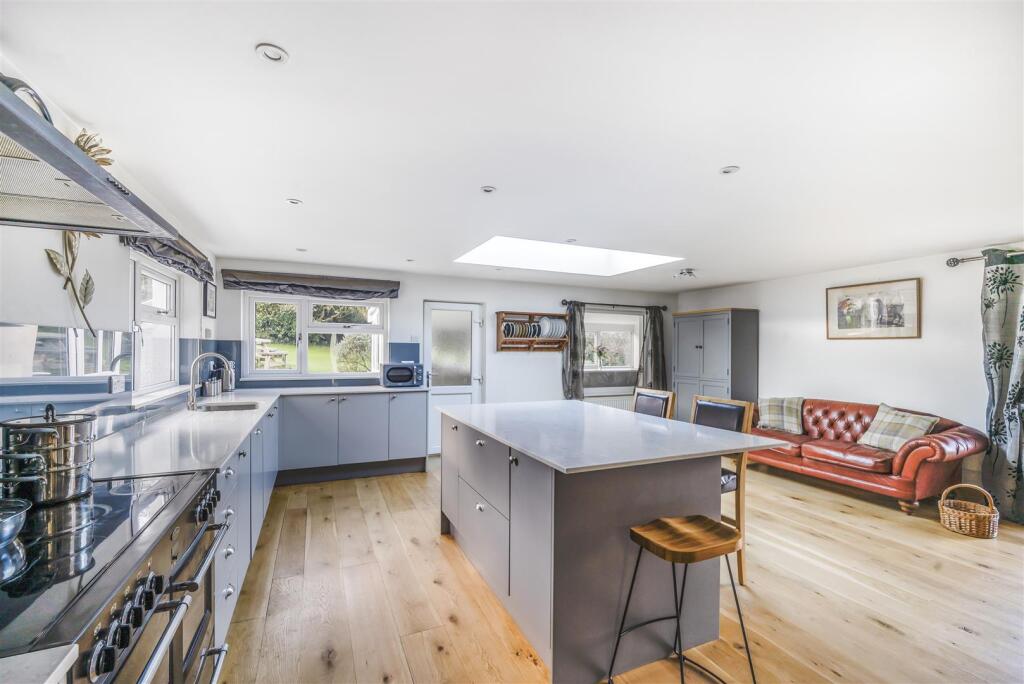 Chardstock, Axminster - View 4