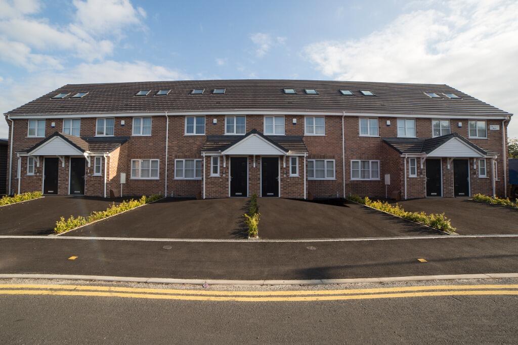Main image of property: Lyme Valley Mews, Newcastle-Under-Lyme, ST5