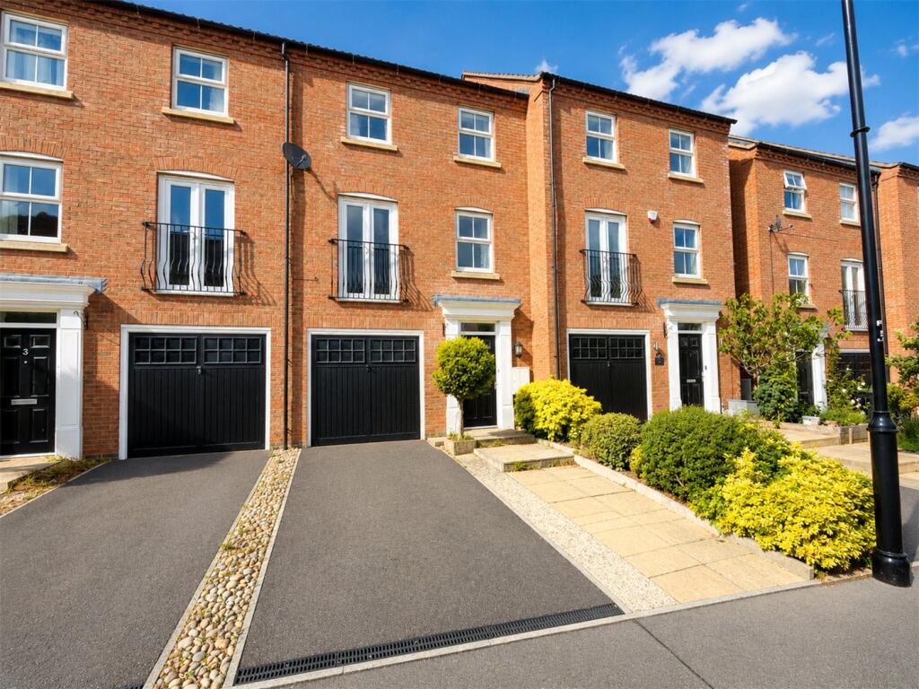 Main image of property: Pentland Drive, Greylees, Sleaford, Lincolnshire, NG34