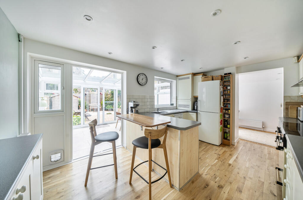 House in Southampton, Lordswood - View 4