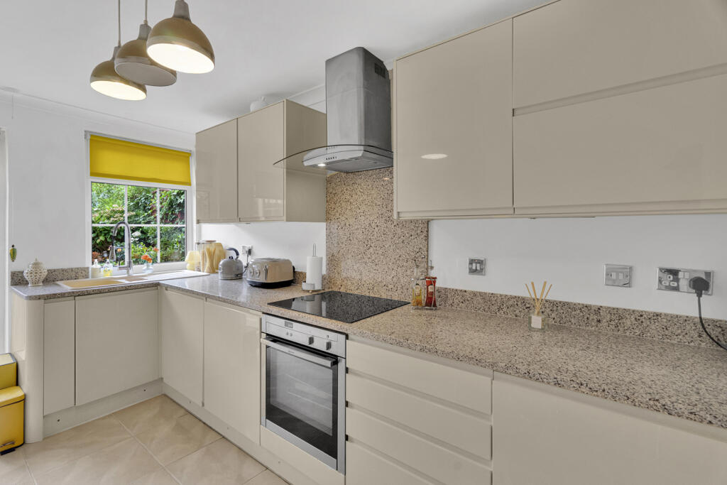 Fairfield Road, London, E3 photo 3