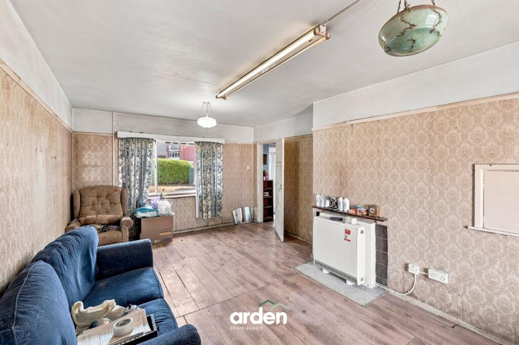 House in Worcester - View 3