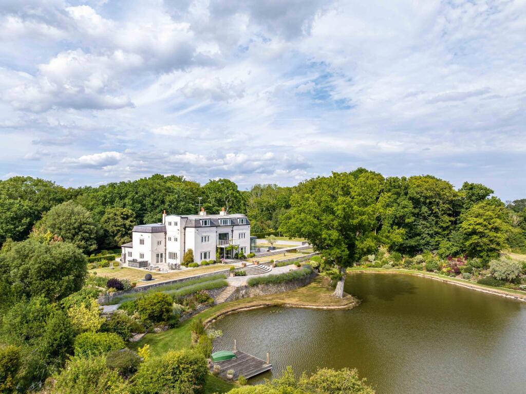 House in Rother, Ticehurst - View 2