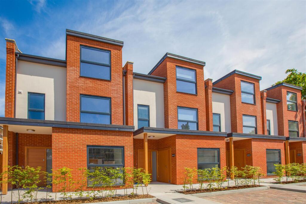 Main image of property: ST HILDAS MEWS, Chalkwell