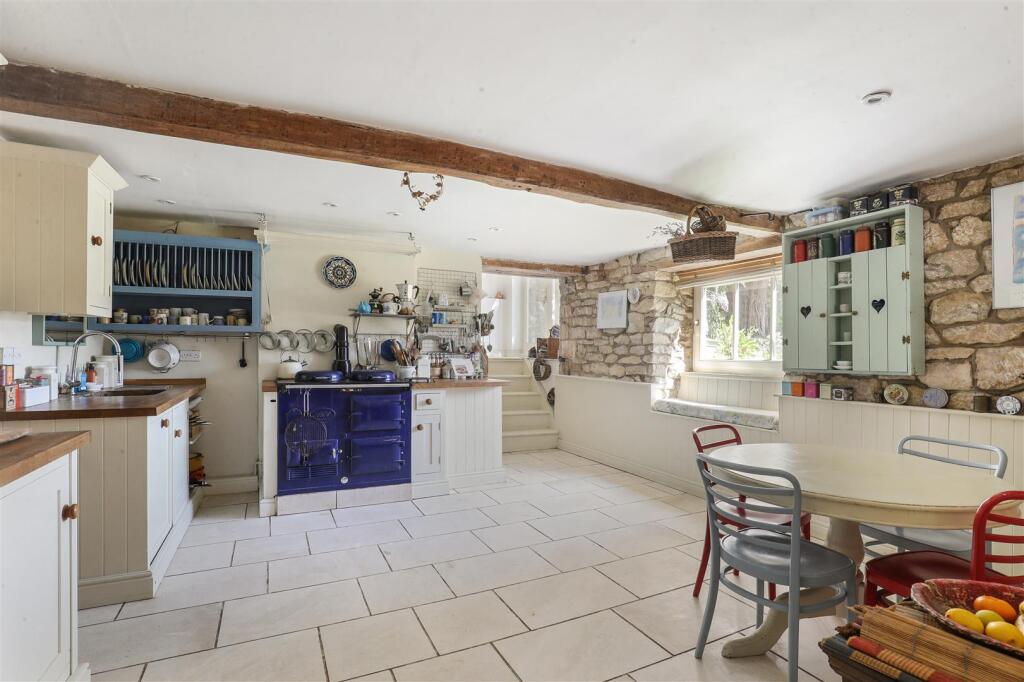 Whitecourt, Uley, Dursley - View 2