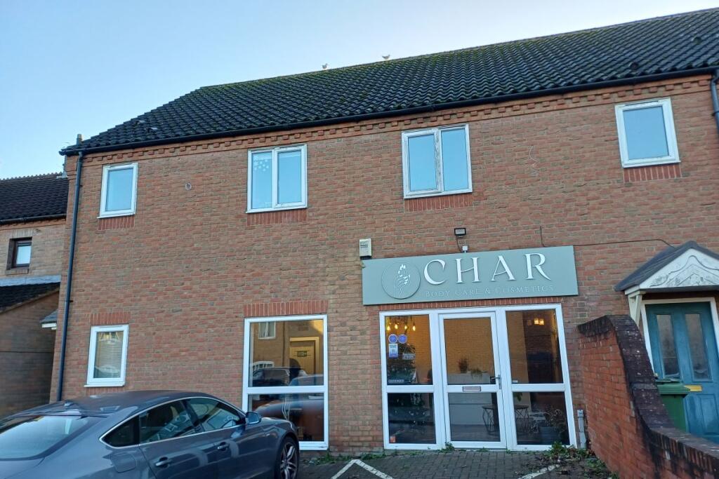 Main image of property: 43 Middleton Crescent, Norwich, Norfolk, NR5 0PX