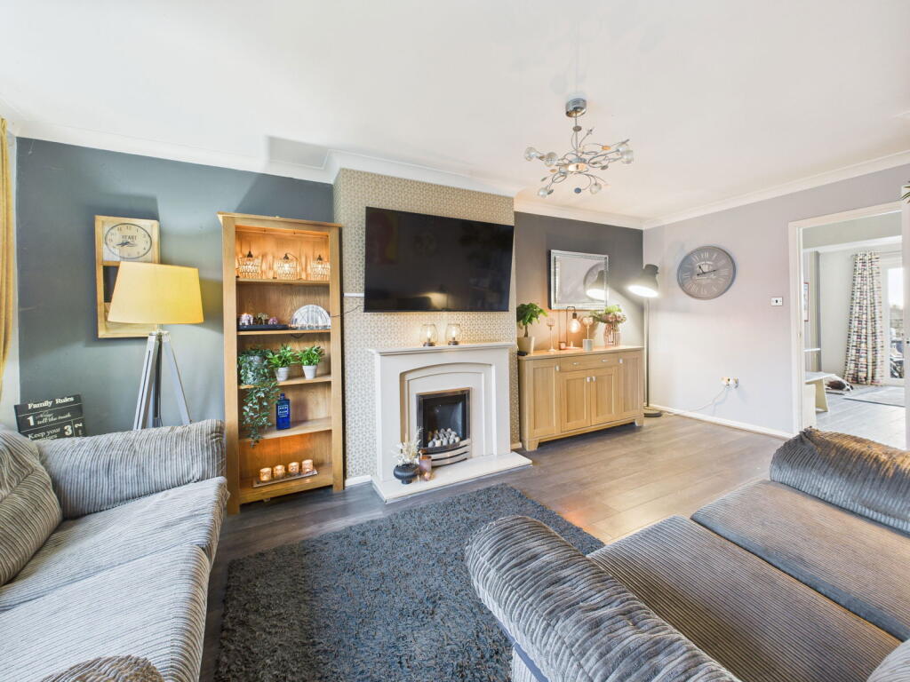 Highfield Place, Coalway, Coleford photo 3